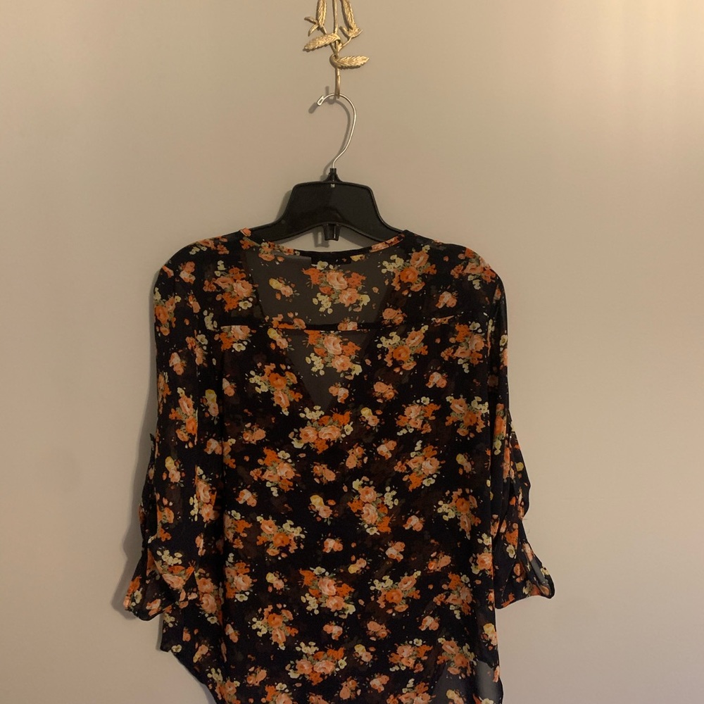 Cute Fall Shirt π - Picture 2 of 3